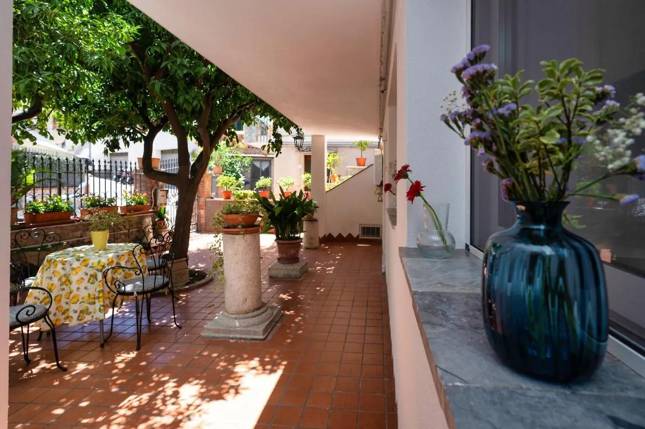 Diomira Apartment Taormina Italy