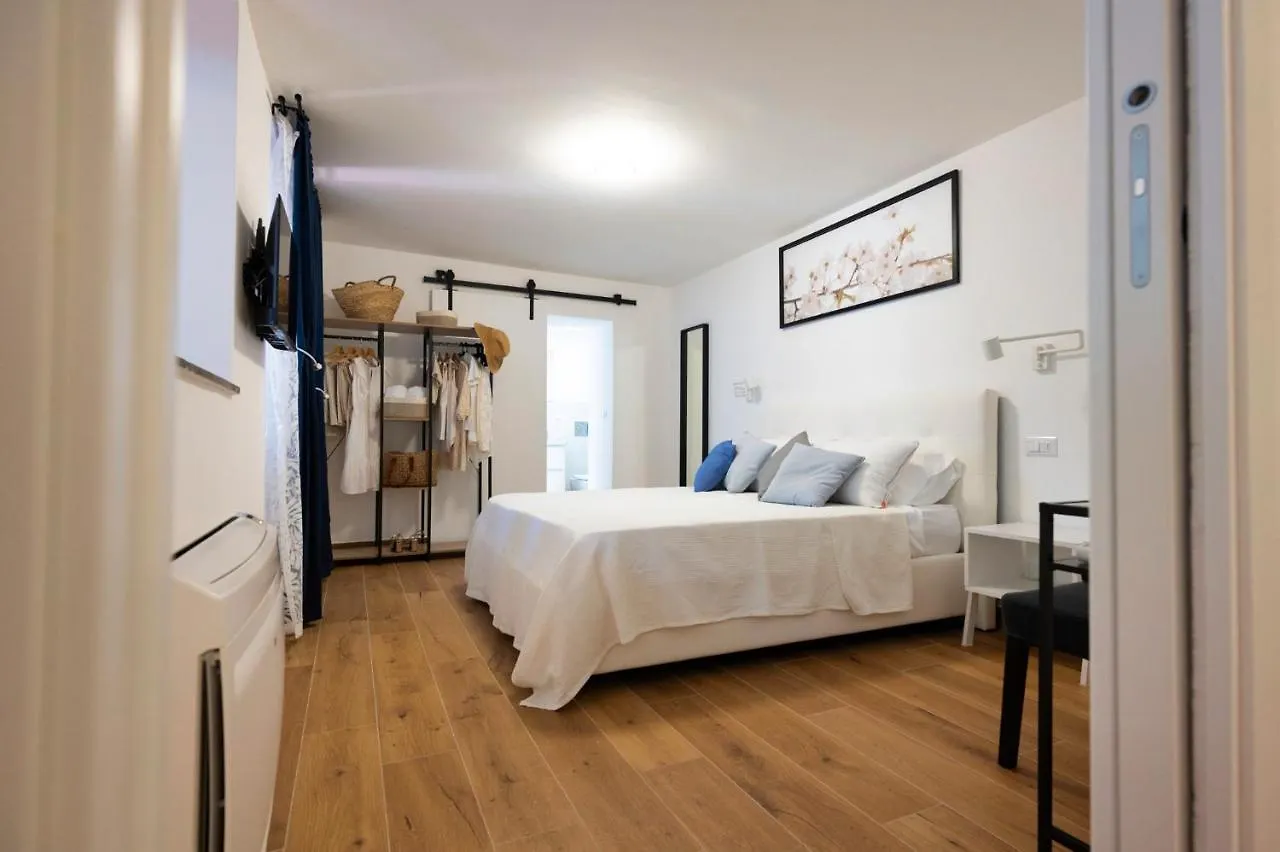 Diomira Apartment Taormina Italy